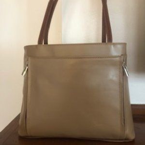 L'Artigiano Italian Leather Purse $75 obo